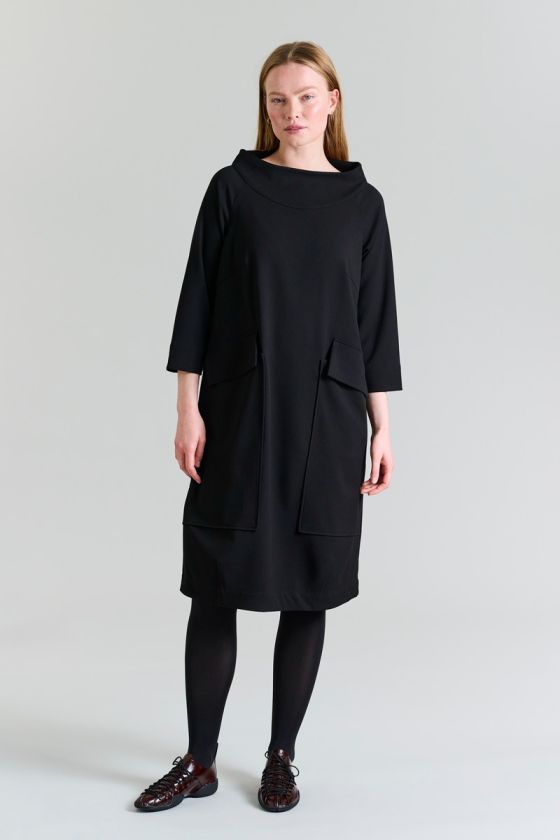 Noru Klänning med krage