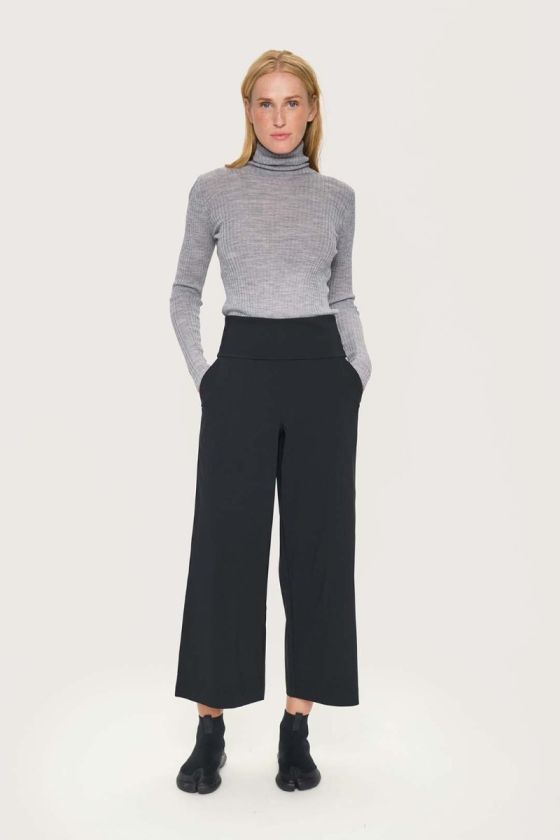 New wool turtleneck tröja