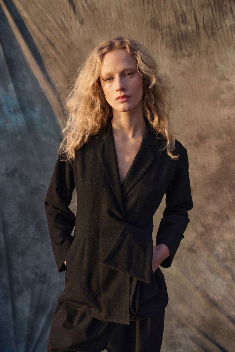 Jackets bitte-kai-rand-aw26-black-blazer-800x1200