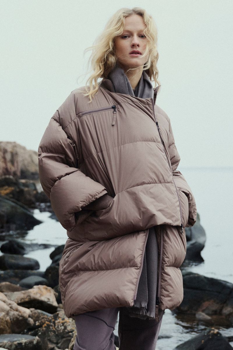 bitte-kai-rand-aw26-deer-colour-jacket-800x1200