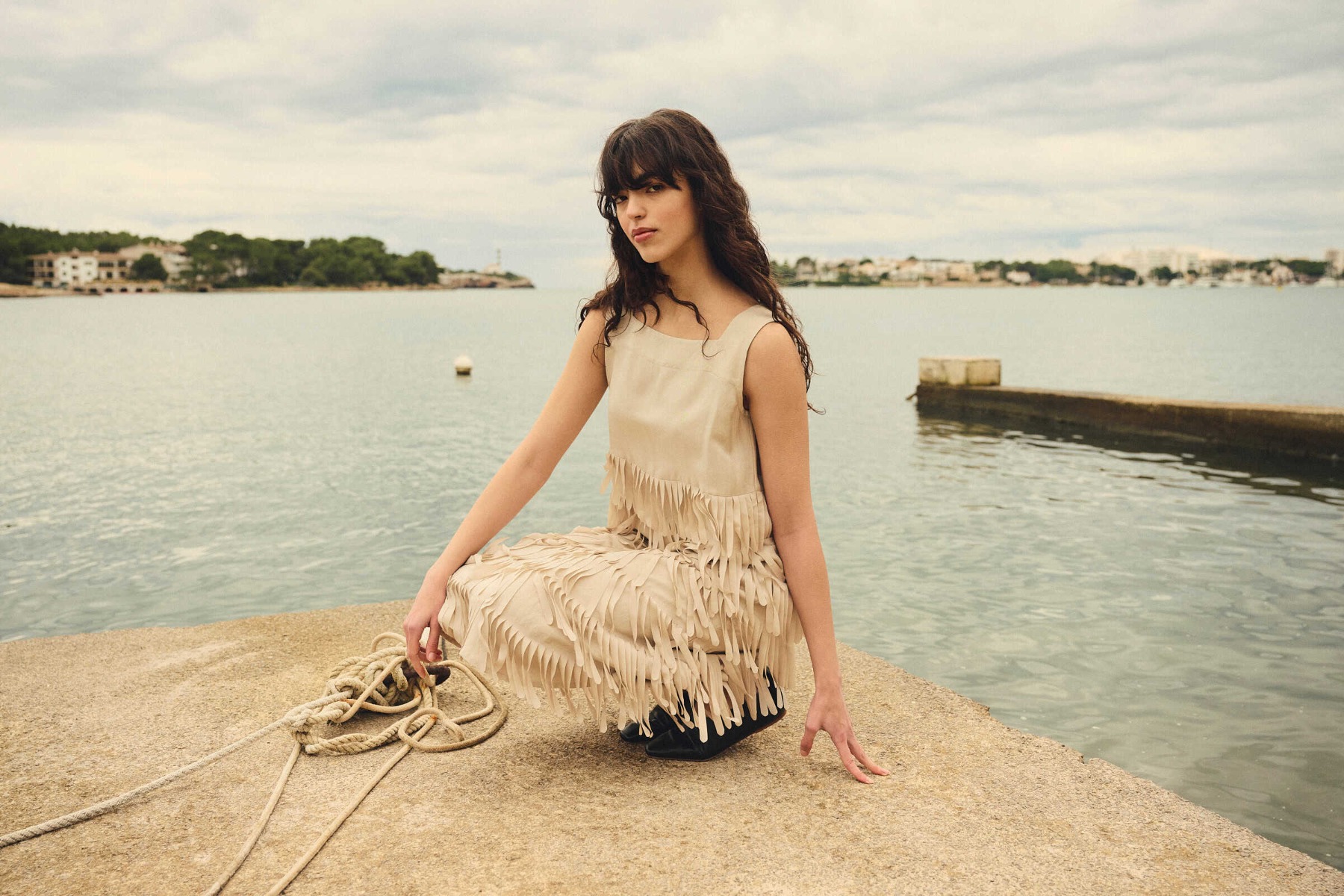 NEW ARRIVALS: HIGH SUMMER 26 Model i kjole fra Bitte Kai Rand